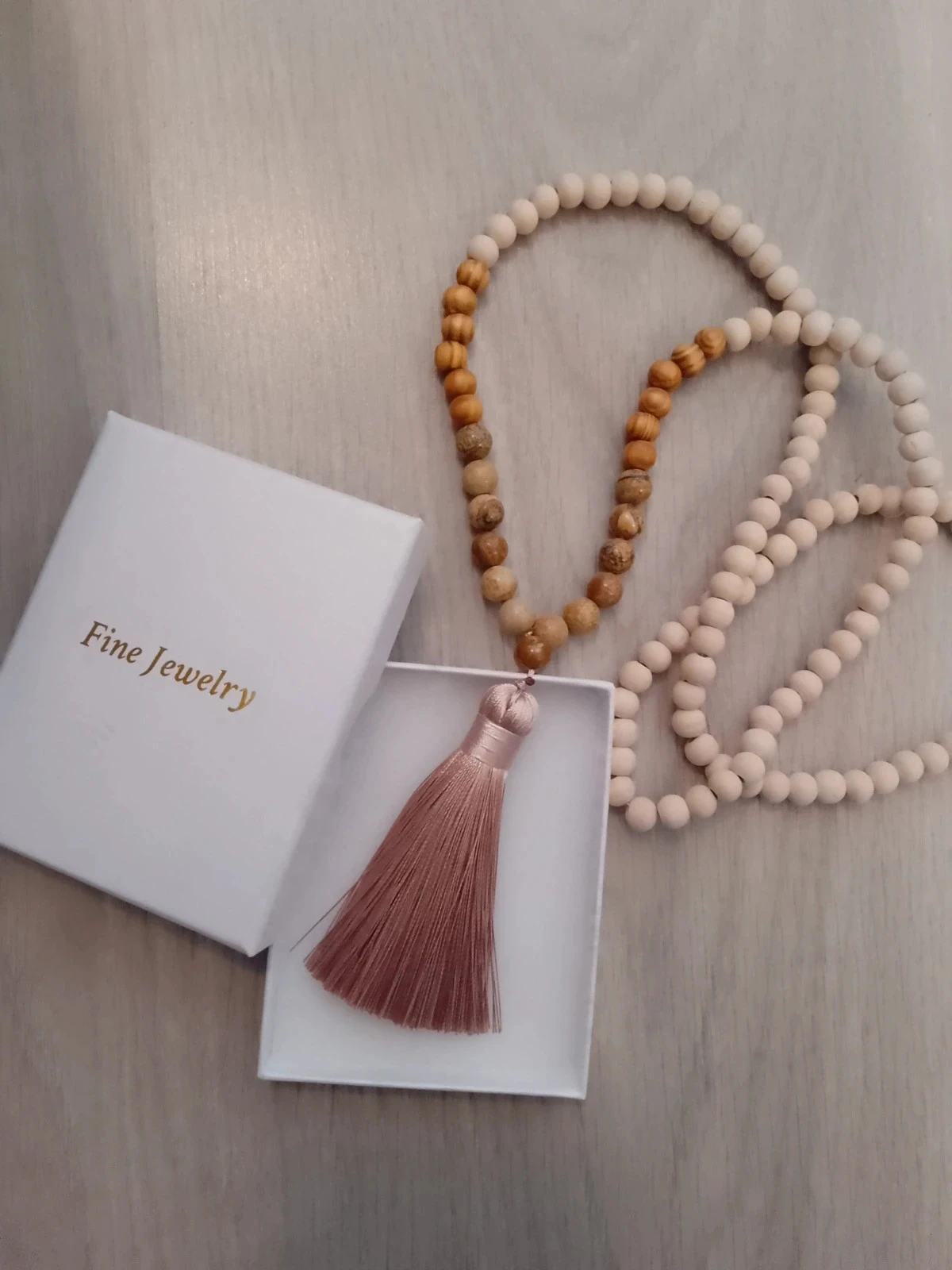 Collier long mala perles en bois